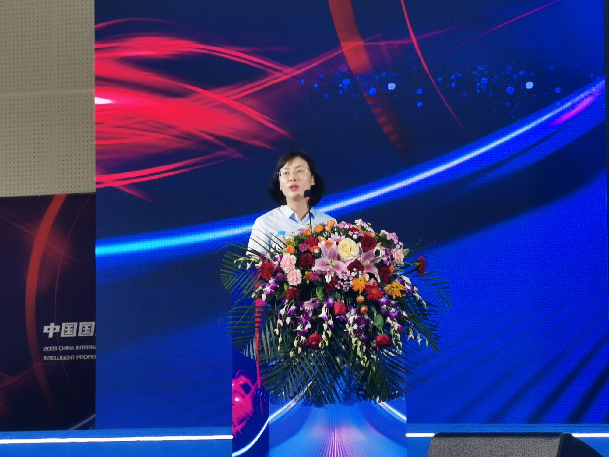 潤華物業總經理助理王雅婷在天津物博會論壇發表主題演講